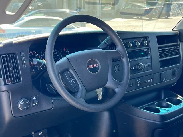 Used 2019 GMC Savana 2500 RWD image 10