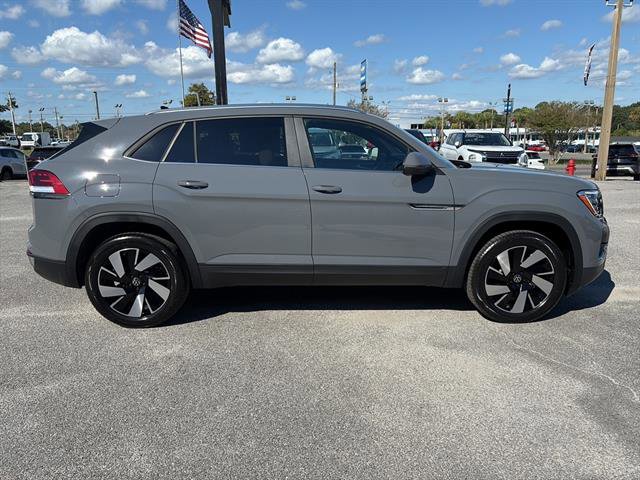 New 2026 Volkswagen Atlas Cross Sport SE image 7