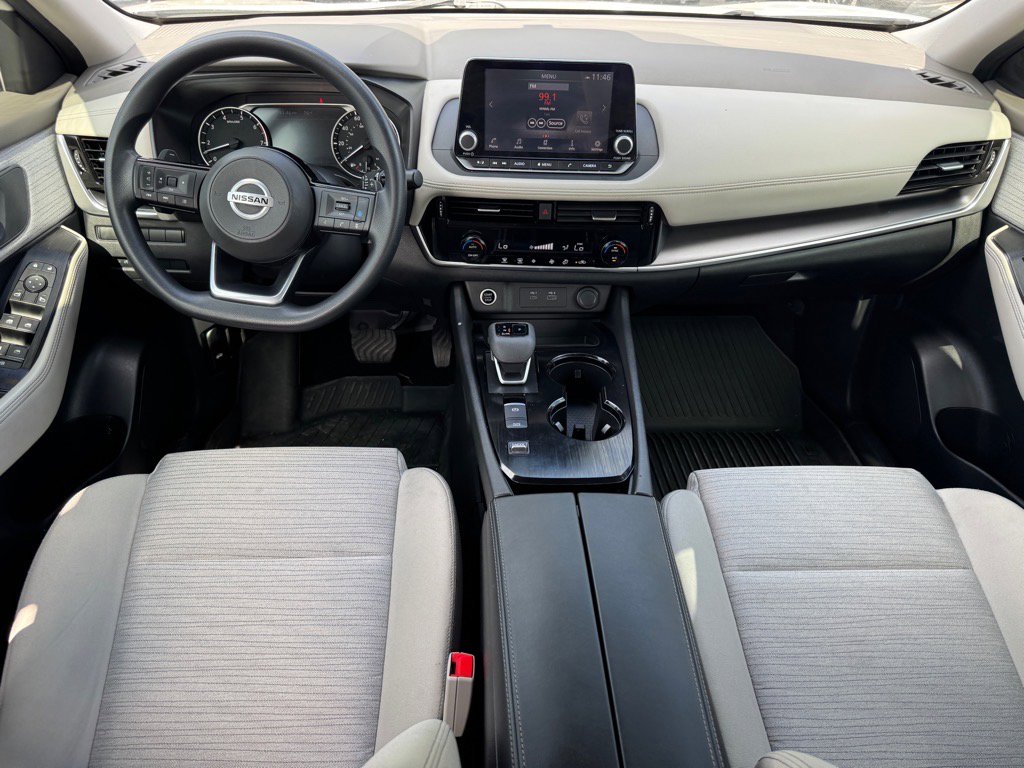 Used 2021 Nissan Rogue SV image 12