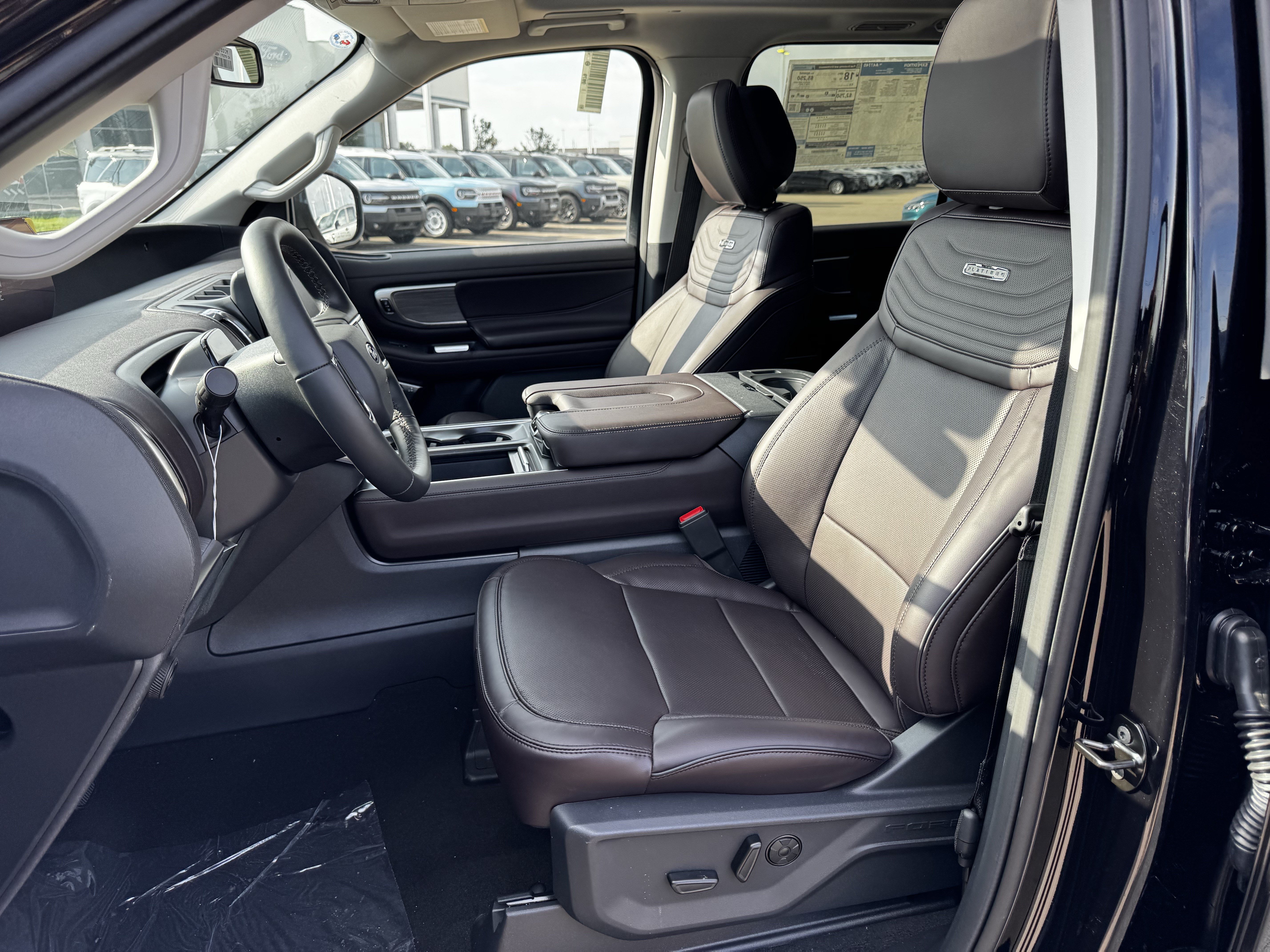 New 2026 Ford Expedition Platinum w/ Platinum Ultimate Package AWD/4WD image 21