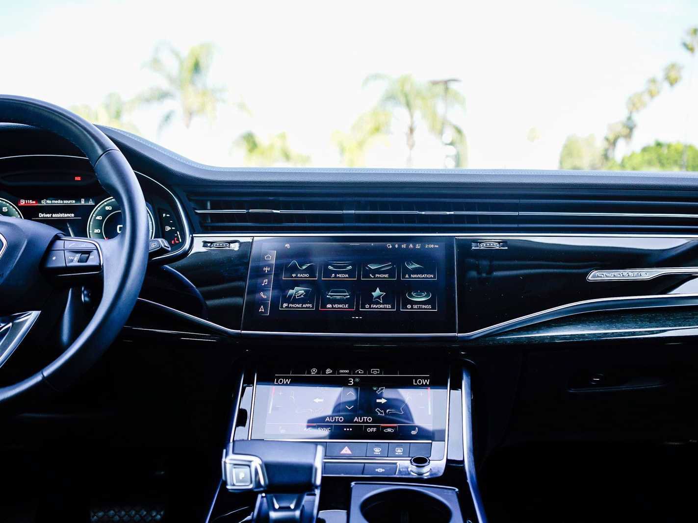 Used 2023 Audi Q7 Premium Plus w/ Premium Plus Package image 13