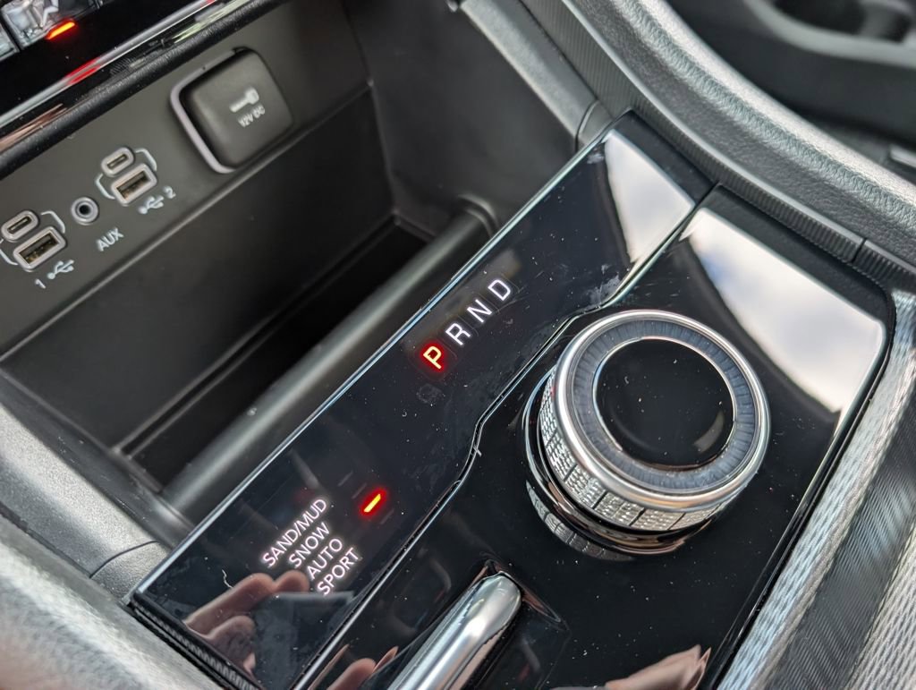 New 2025 Jeep Grand Cherokee Limited image 28