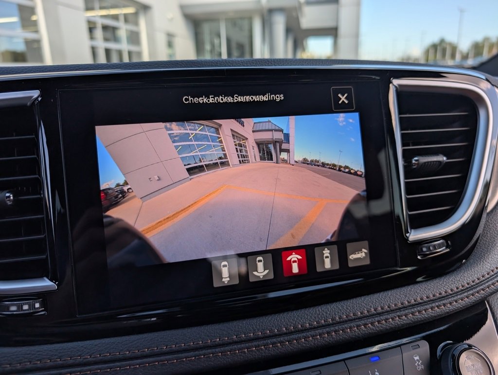 New 2026 Chrysler Pacifica Pinnacle image 31