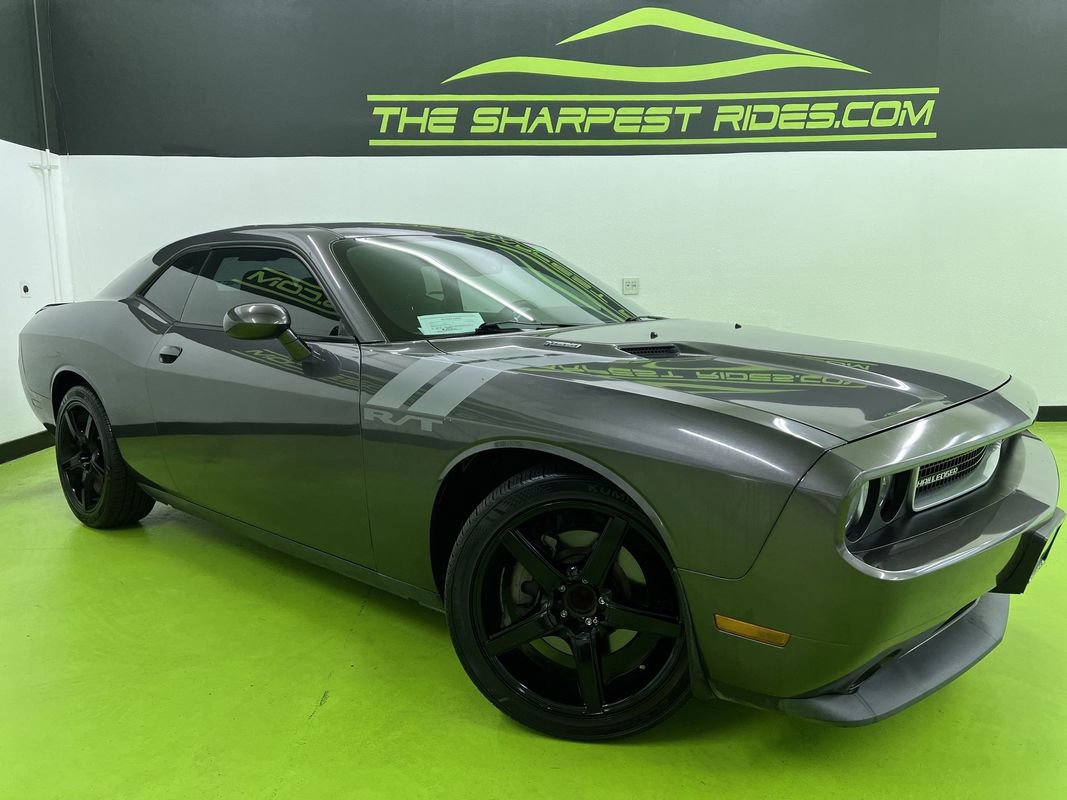 Used 2014 Dodge Challenger R/T w/ Electronics Convenience Group RWD image 1