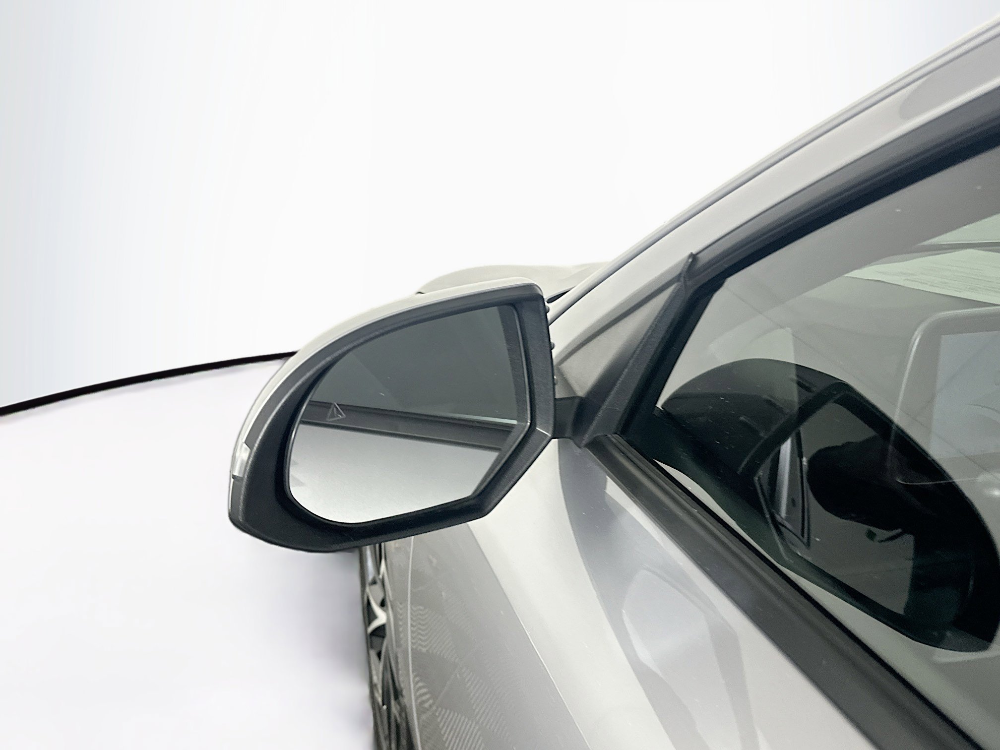 Used 2023 Hyundai Ioniq 6 SEL w/ Cargo Package image 16