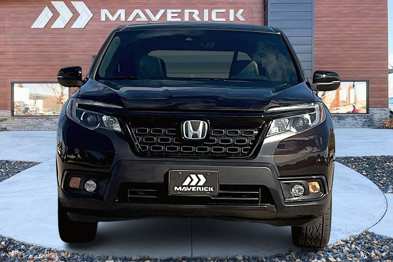 Used 2019 Honda Passport EX-L image 2