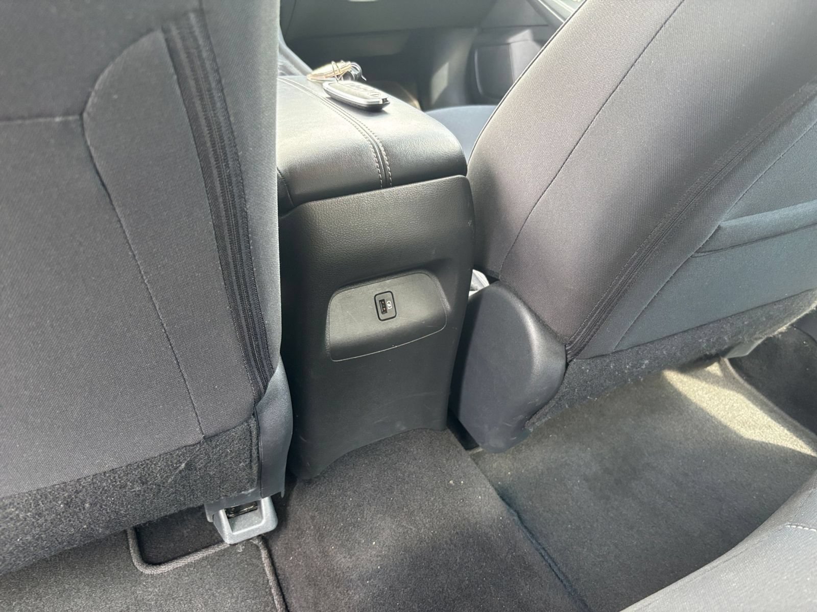 Used 2025 Nissan Sentra SV FWD image 20