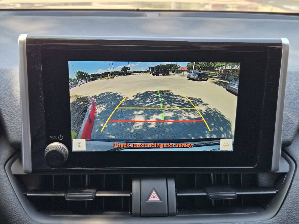 Used 2024 Toyota RAV4 LE FWD image 11