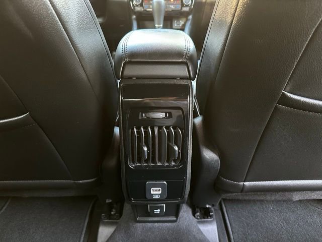 Used 2024 Jeep Compass Limited image 33