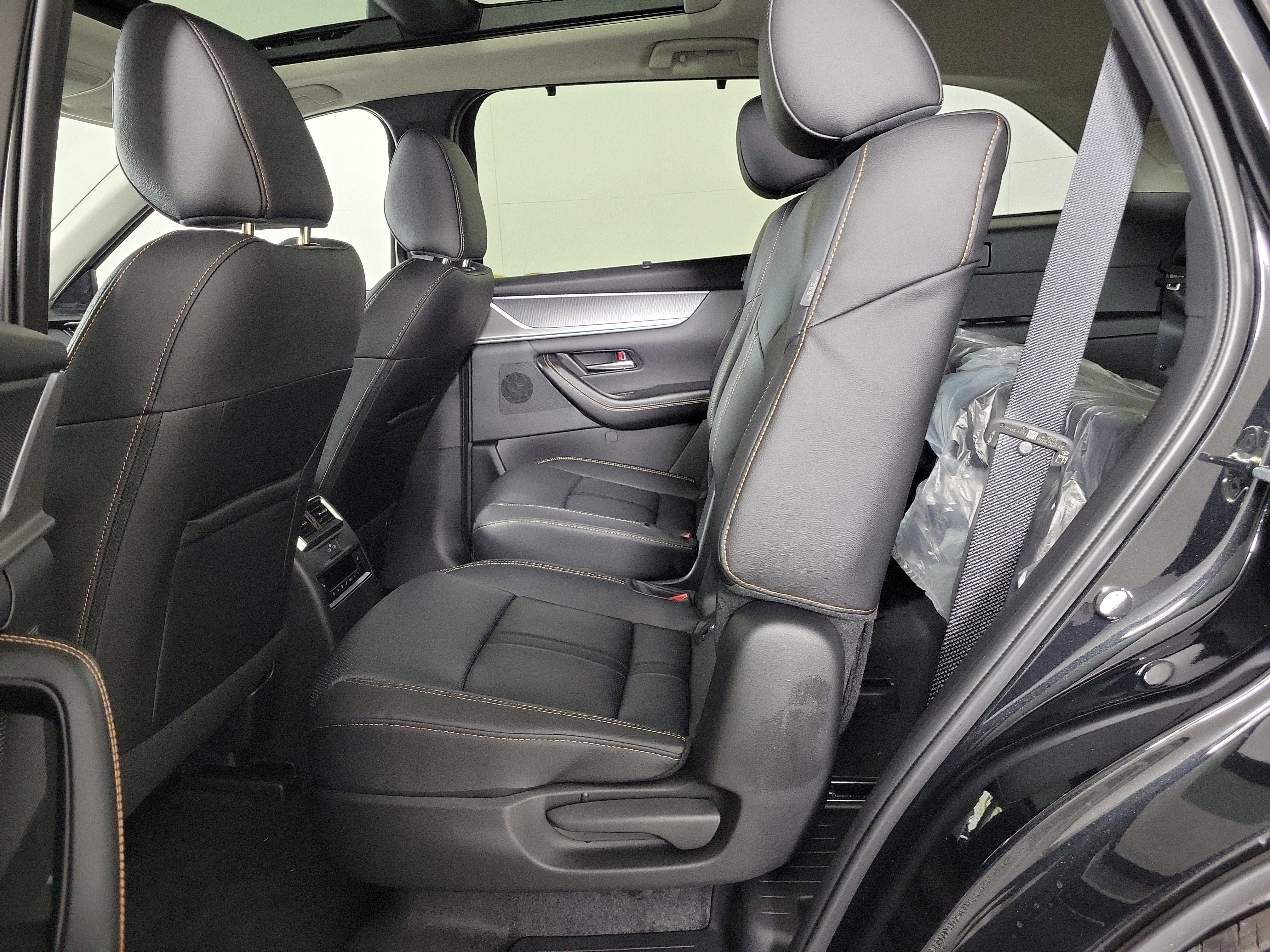 New 2026 MAZDA CX-90 Plug-In Hybrid w/Premium Sport image 12