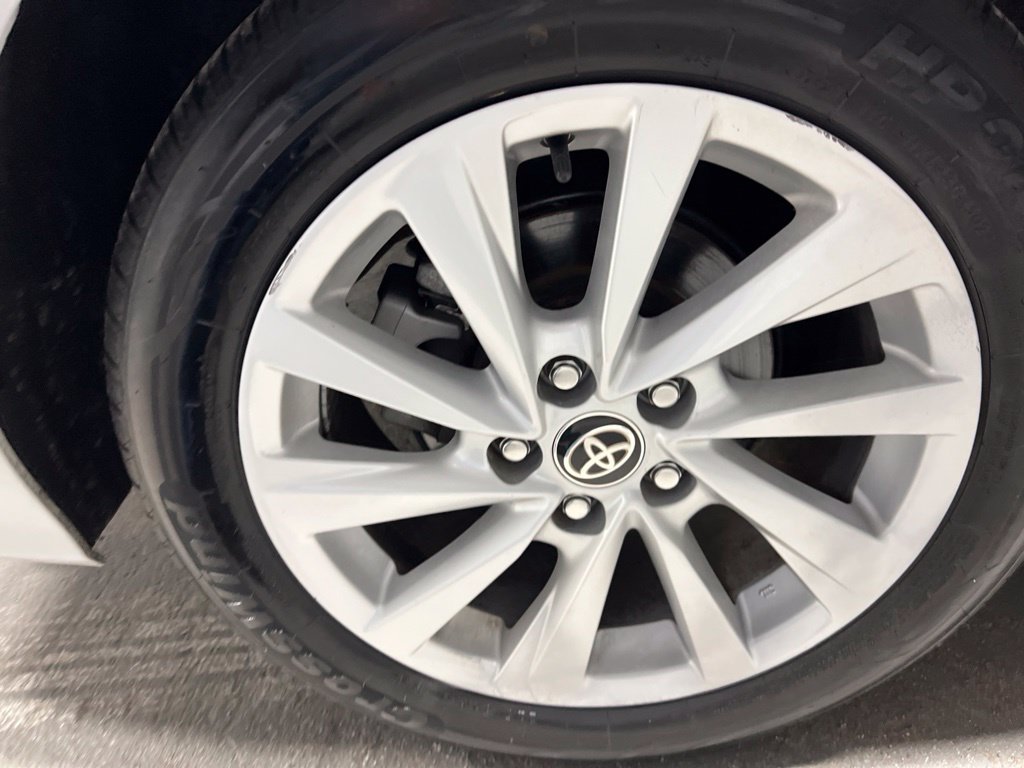 Used 2024 Toyota Camry LE FWD image 38