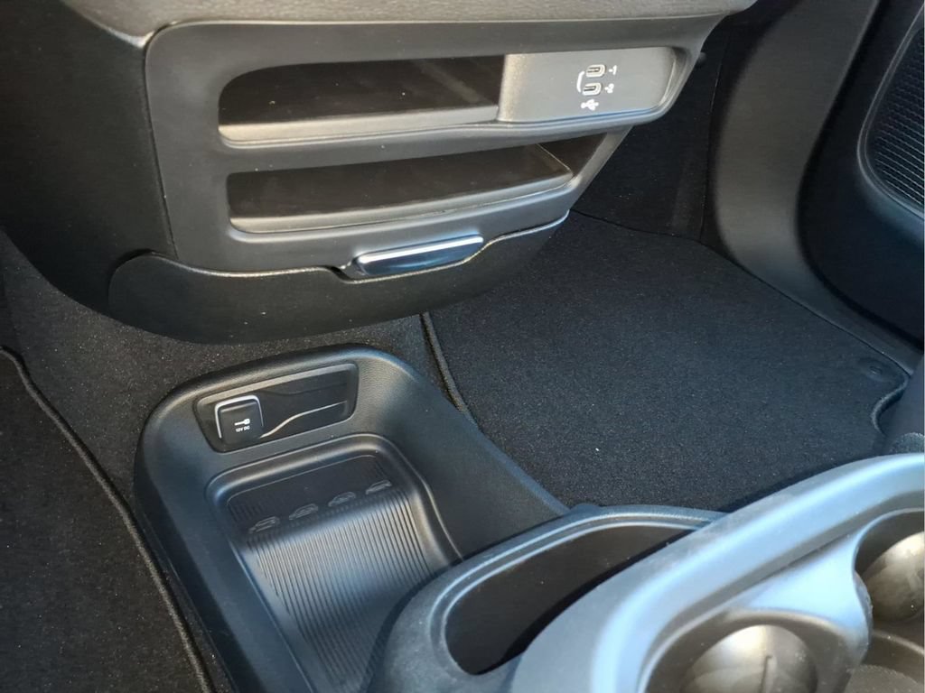New 2026 Chrysler Pacifica Select w/ S Appearance Package FWD image 27