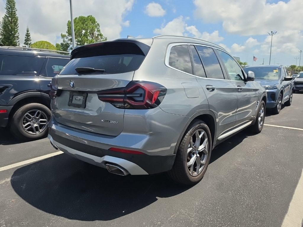 Used 2023 BMW X3 xDrive30i w/ Convenience Package AWD/4WD image 14