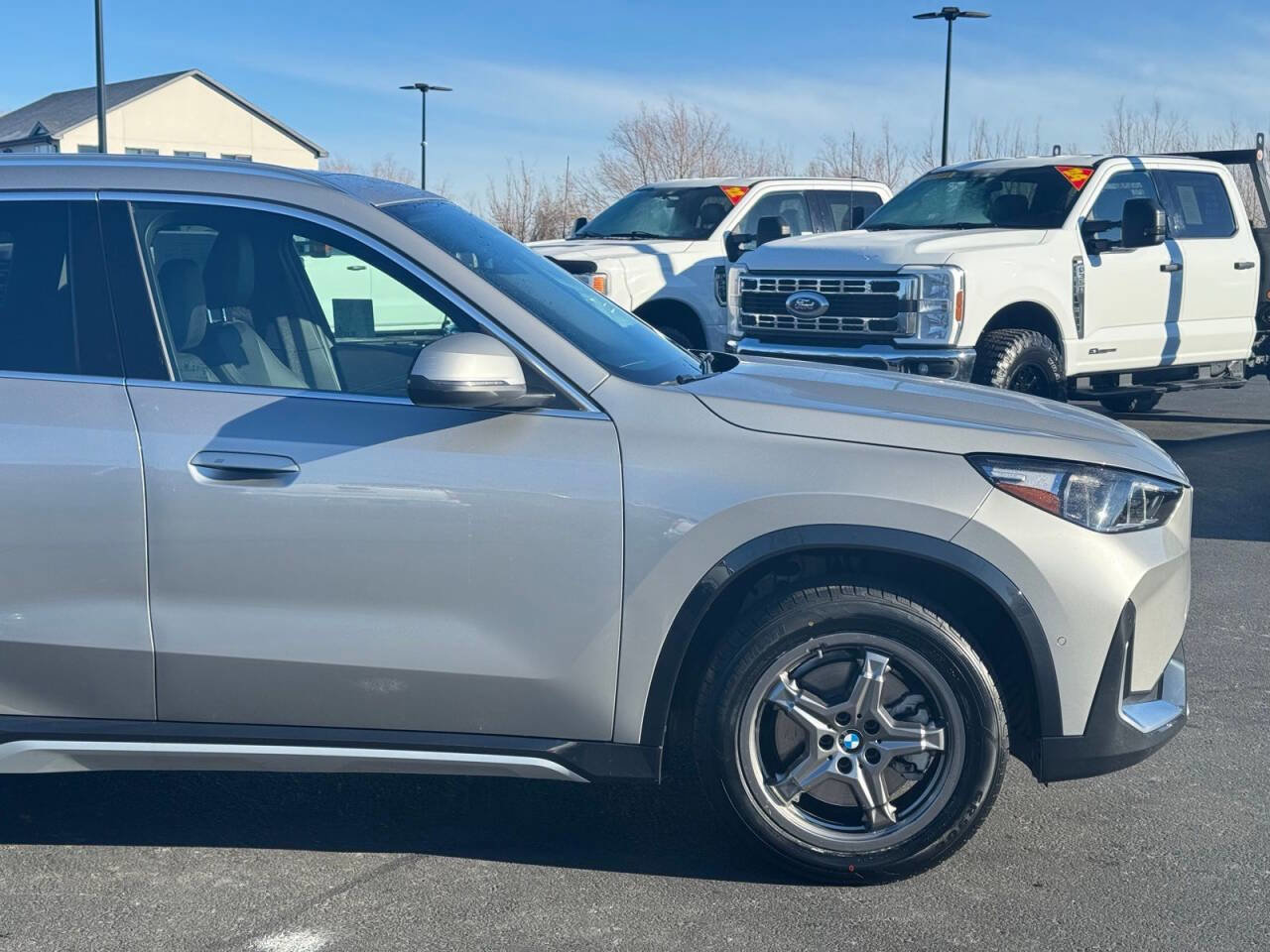 Used 2025 BMW X1 xDrive28i image 4