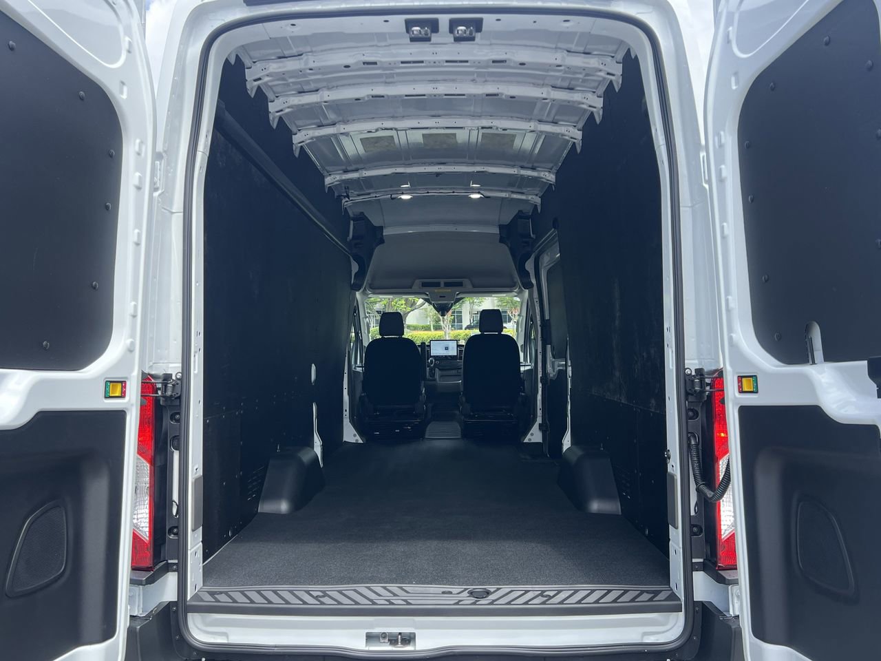 New 2026 Ford Transit 350 148 High Roof Extended RWD image 16