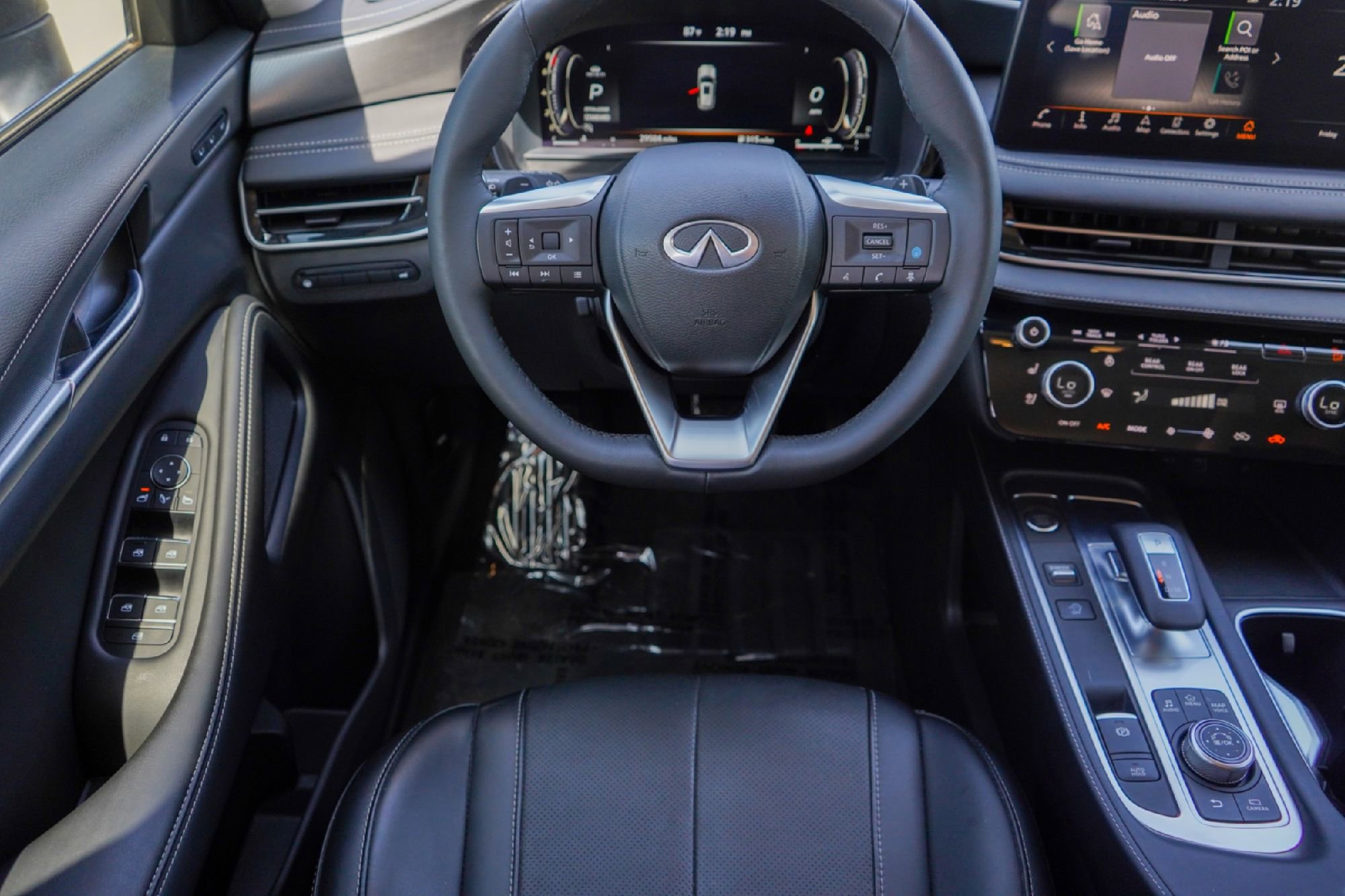 Certified 2023 INFINITI QX60 Luxe w/ Cargo Package image 23