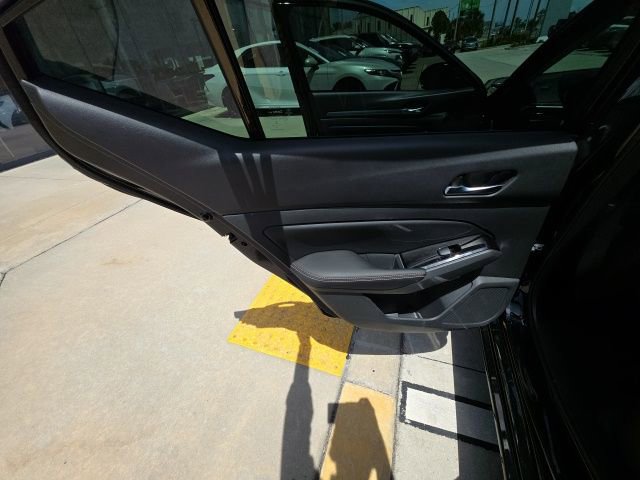 Used 2024 Nissan Altima 2.5 SR w/ SR Premium Package FWD image 23