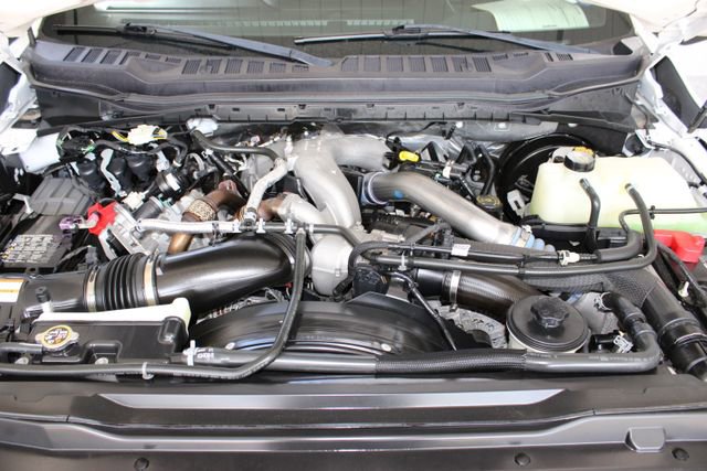 Used 2024 Ford F250 Platinum w/ FX4 Off-Road Package image 35