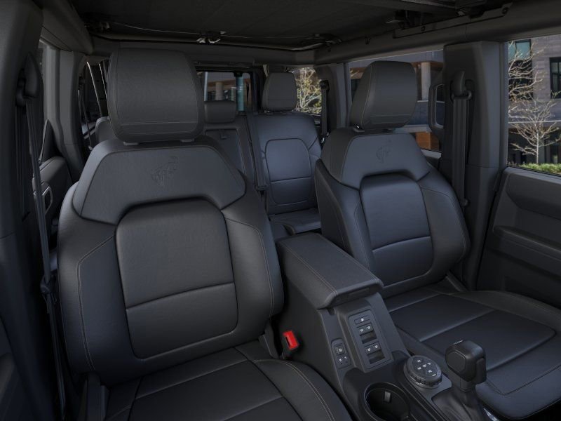 New 2025 Ford Bronco Badlands image 10