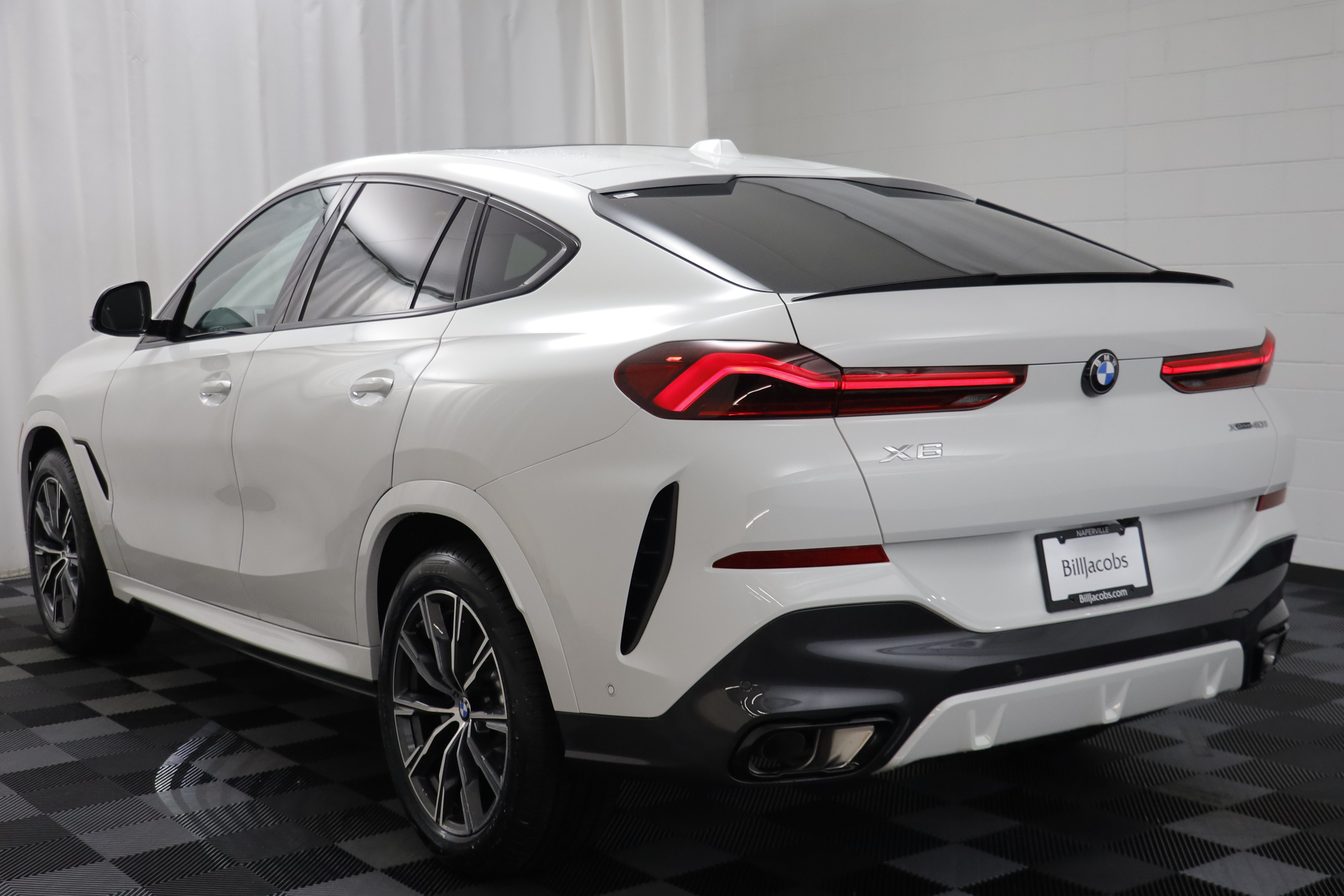 New 2026 BMW X6 xDrive40i AWD/4WD image 16