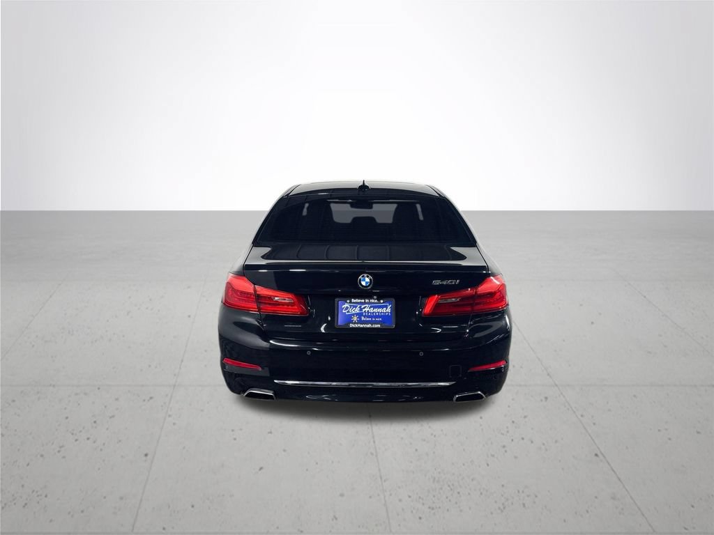 Used 2017 BMW 540i RWD image 7