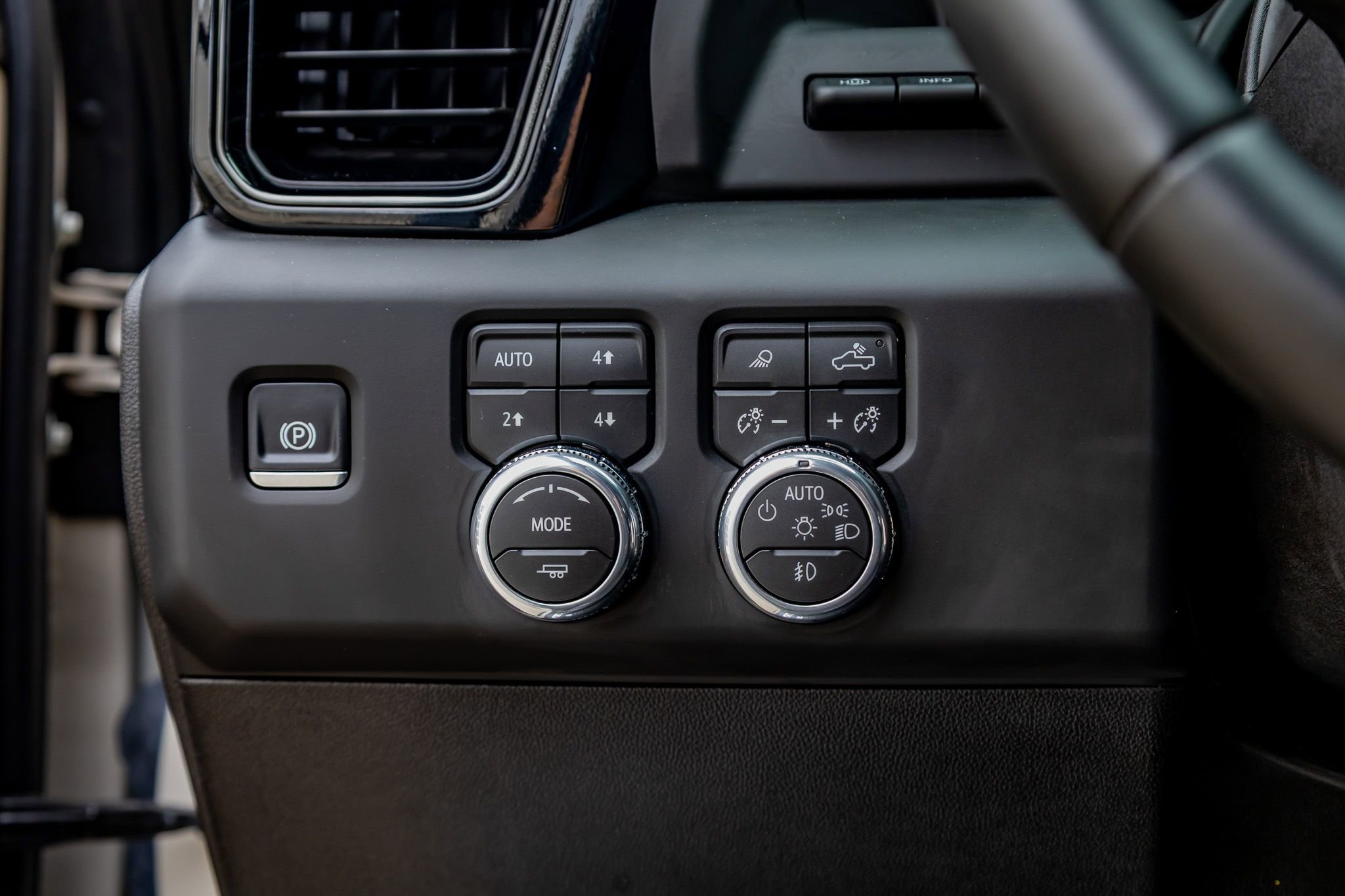 Used 2026 GMC Sierra 2500 AT4 w/ AT4 Premium Plus Package image 21