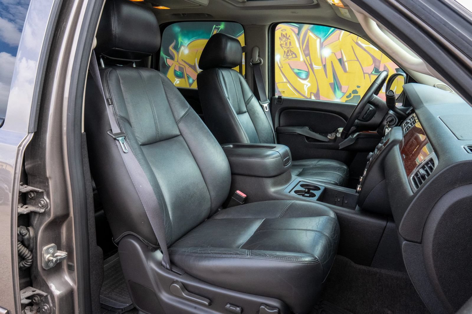 Used 2013 Chevrolet Tahoe LT w/ Texas Edition RWD image 27