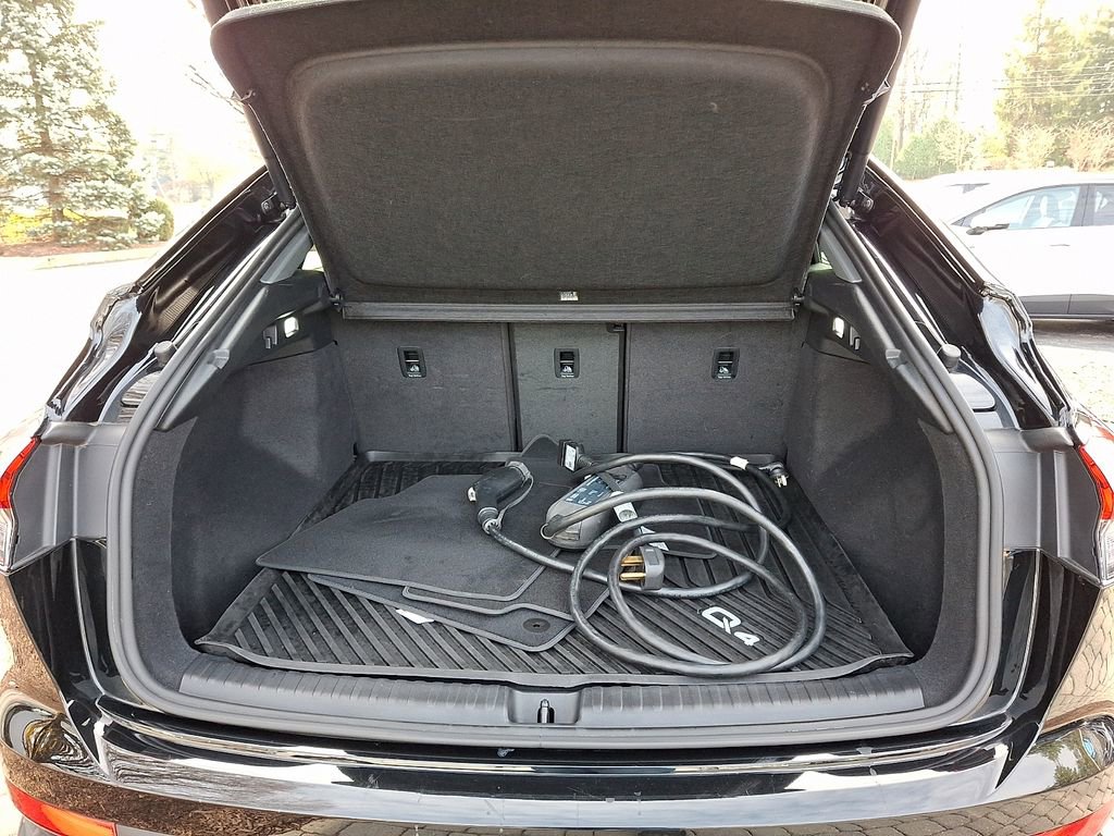 Used 2022 Audi Q4 e-tron Premium Plus w/ Premium Plus image 31