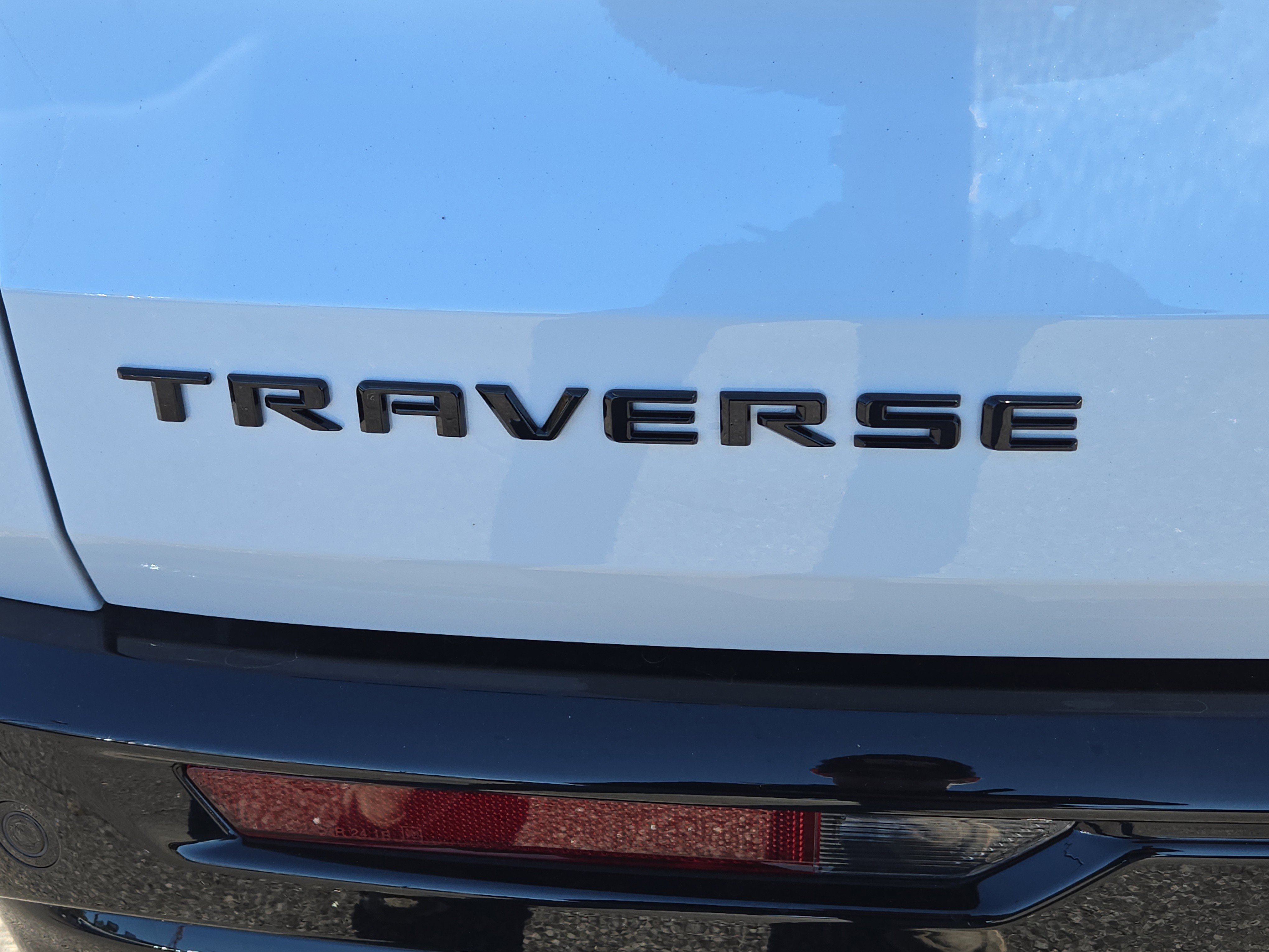 New 2026 Chevrolet Traverse RS image 17