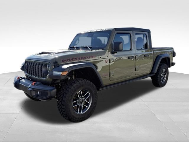Used 2025 Jeep Gladiator Mojave w/ Convenience Group AWD/4WD image 10