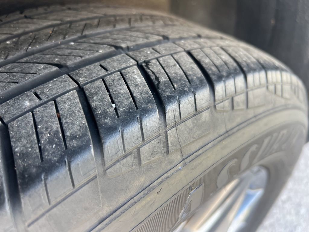 Used 2022 Volkswagen Tiguan SE image 8