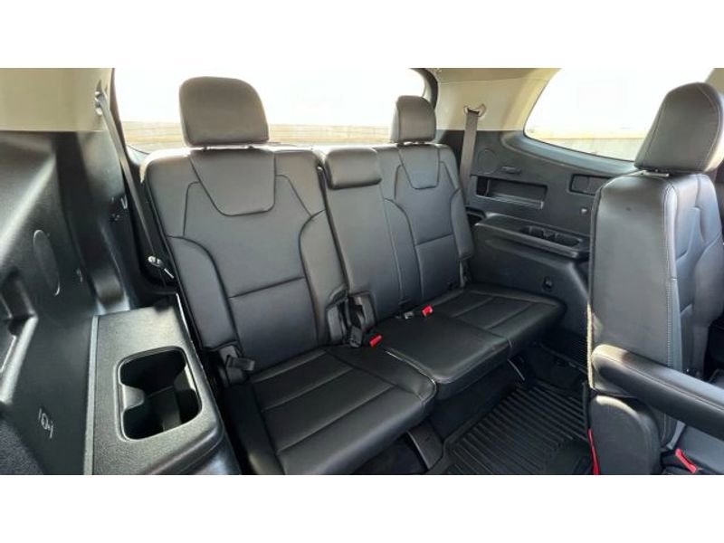 Used 2022 Kia Telluride S image 25