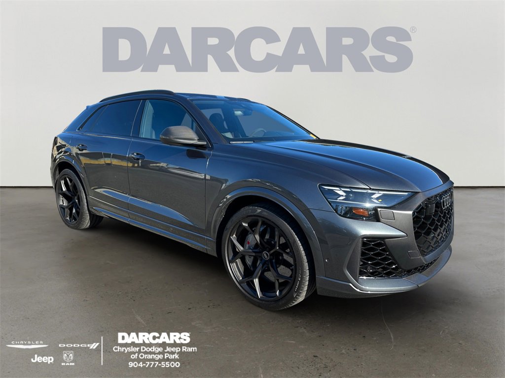 Used 2025 Audi RS Q8 performance