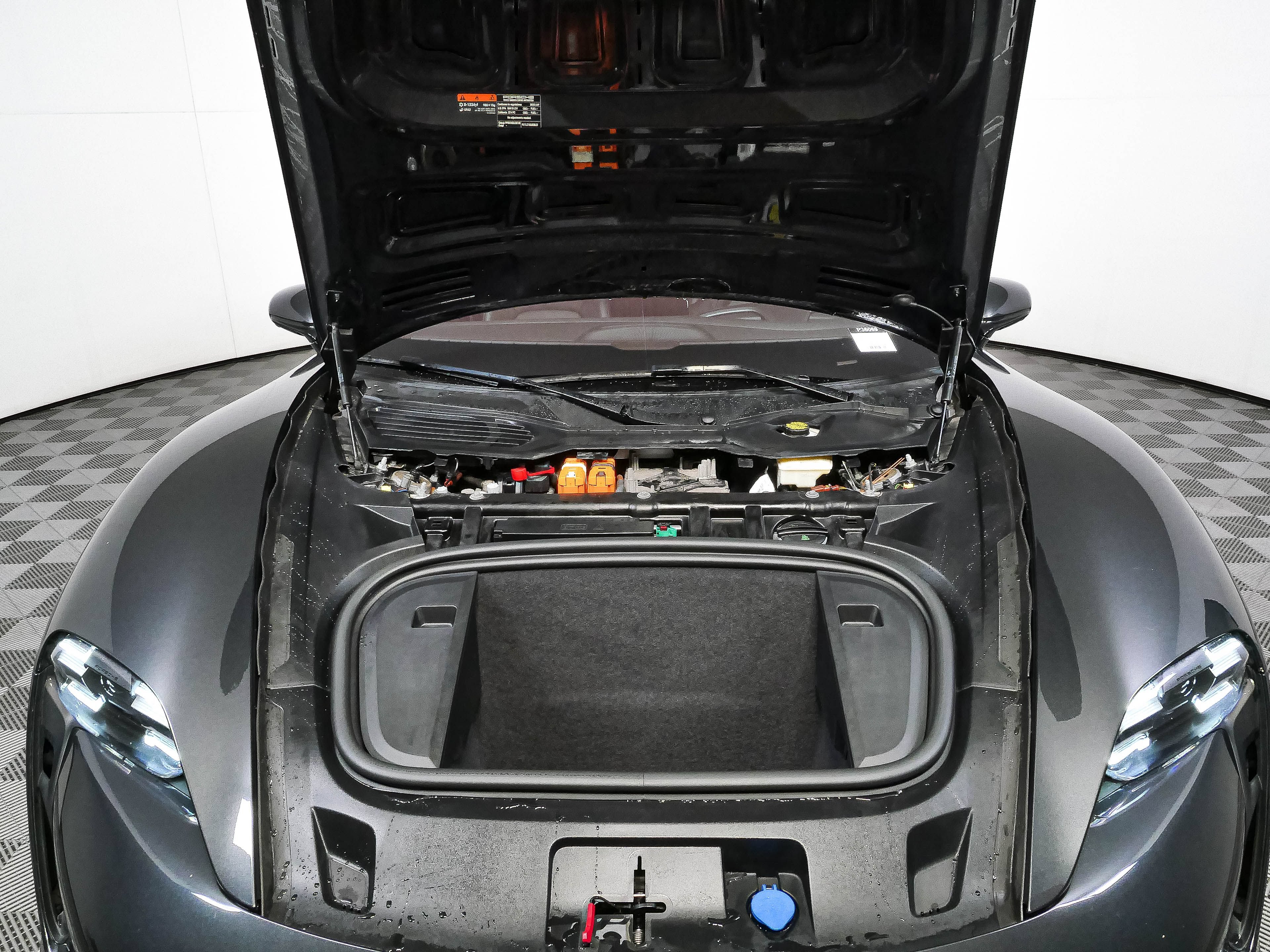 Certified 2023 Porsche Taycan RWD image 33