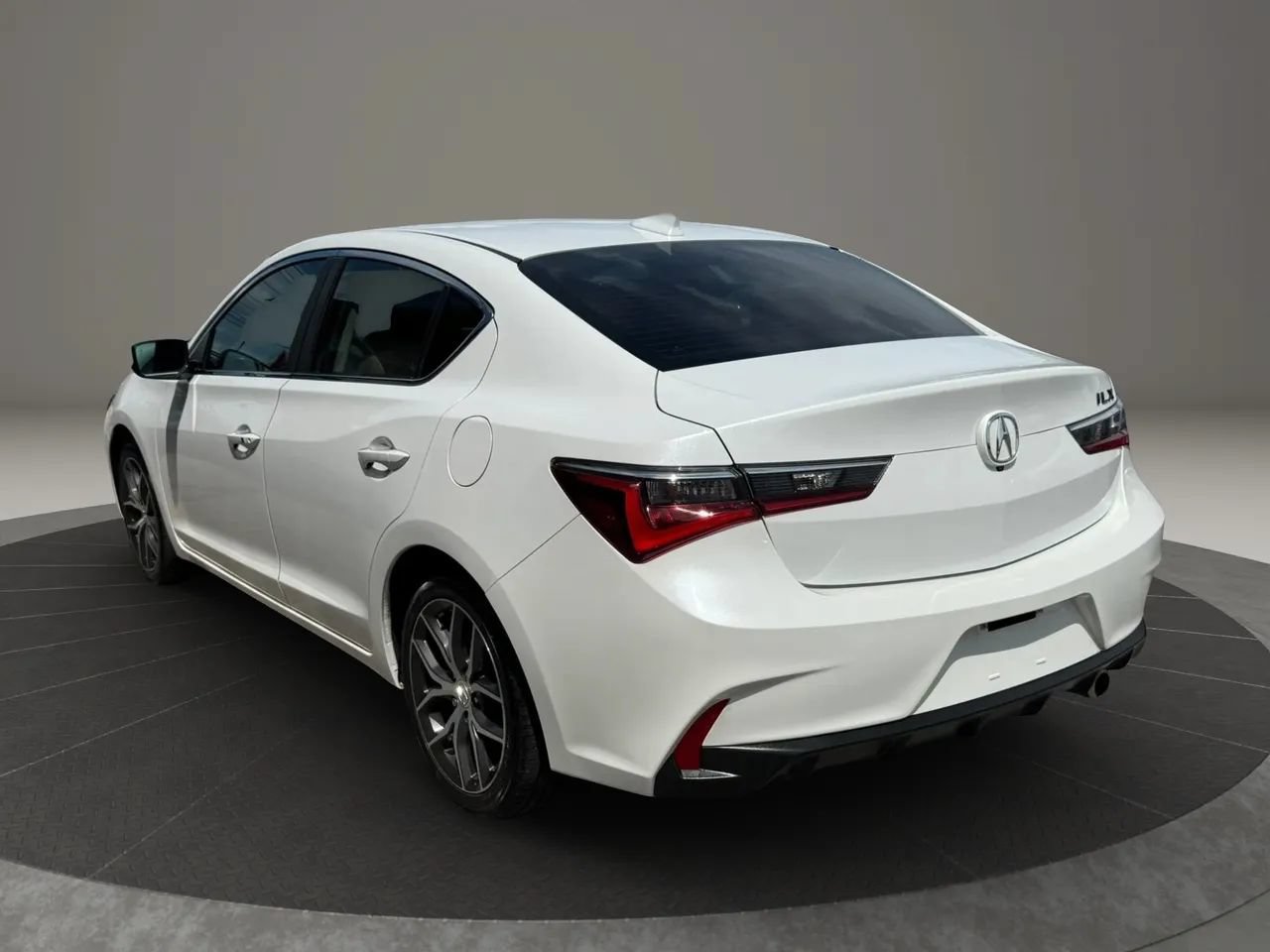Used 2019 Acura ILX FWD image 6