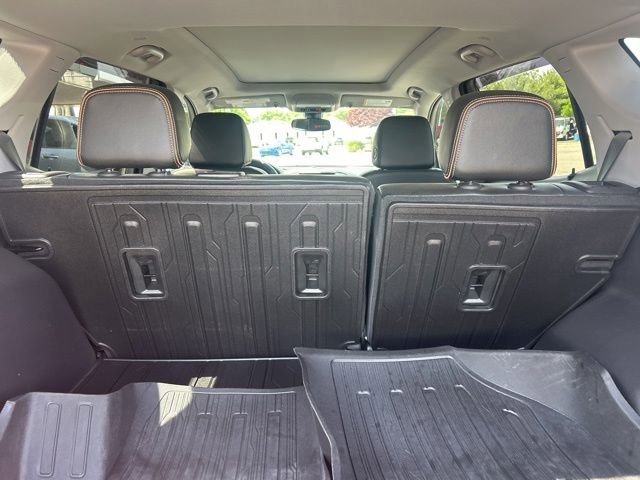 Used 2024 GMC Terrain AT4 w/ Infotainment Package II AWD/4WD image 14