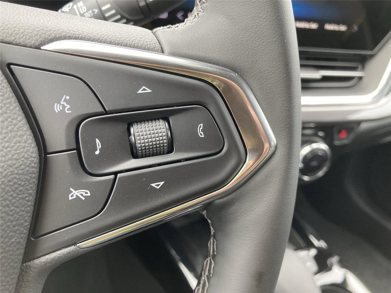 New 2026 Chevrolet Trax ACTIV image 18