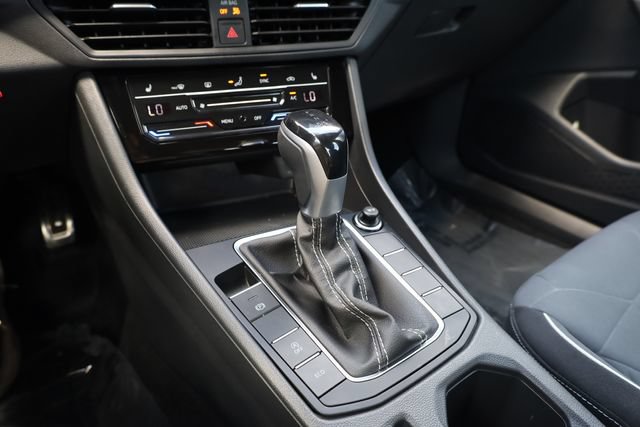 Used 2025 Volkswagen Jetta Sport FWD image 20