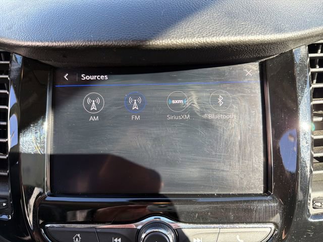 Used 2021 Chevrolet Trax LT w/ LT Convenience Package image 18