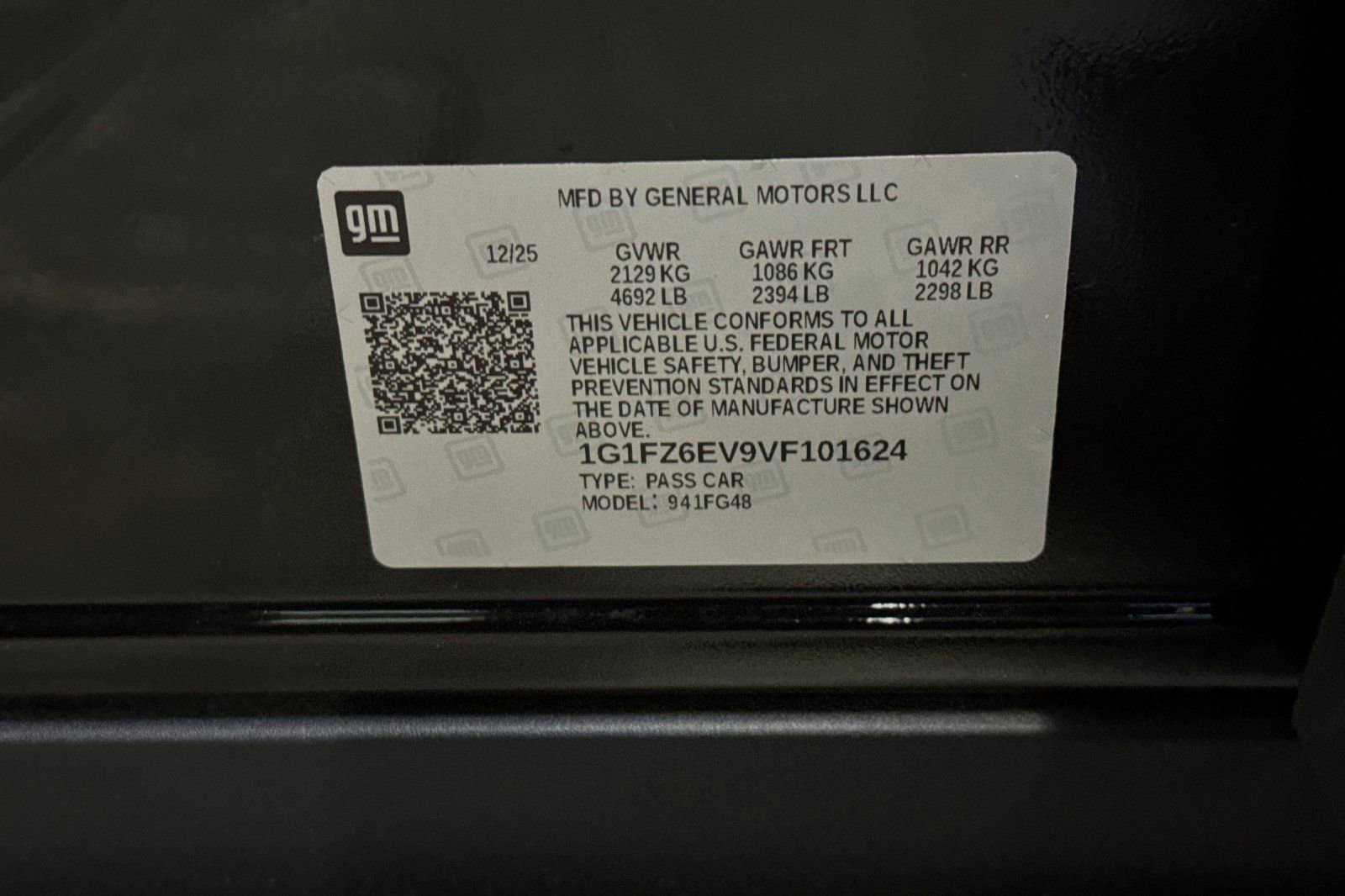 New 2027 Chevrolet Bolt RS FWD image 27