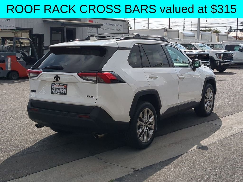 Used 2019 Toyota RAV4 XLE Premium w/ Carpet Mat Package FWD image 8