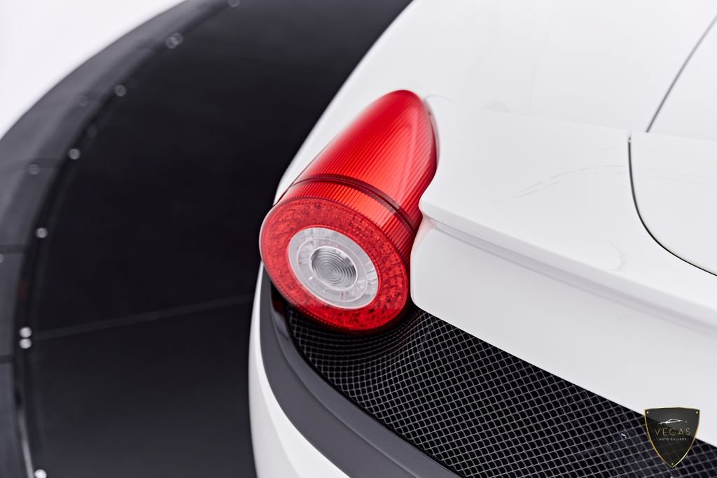 Used 2014 Ferrari 458 Spider RWD image 36