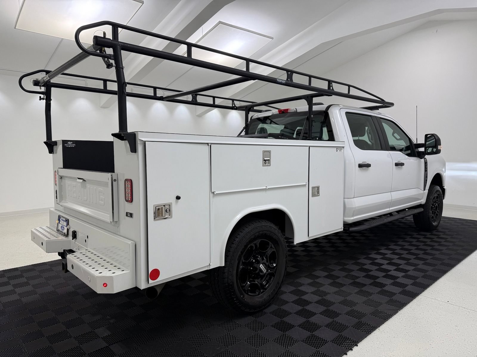 Used 2023 Ford F250 XL w/ STX Appearance Package AWD/4WD image 8