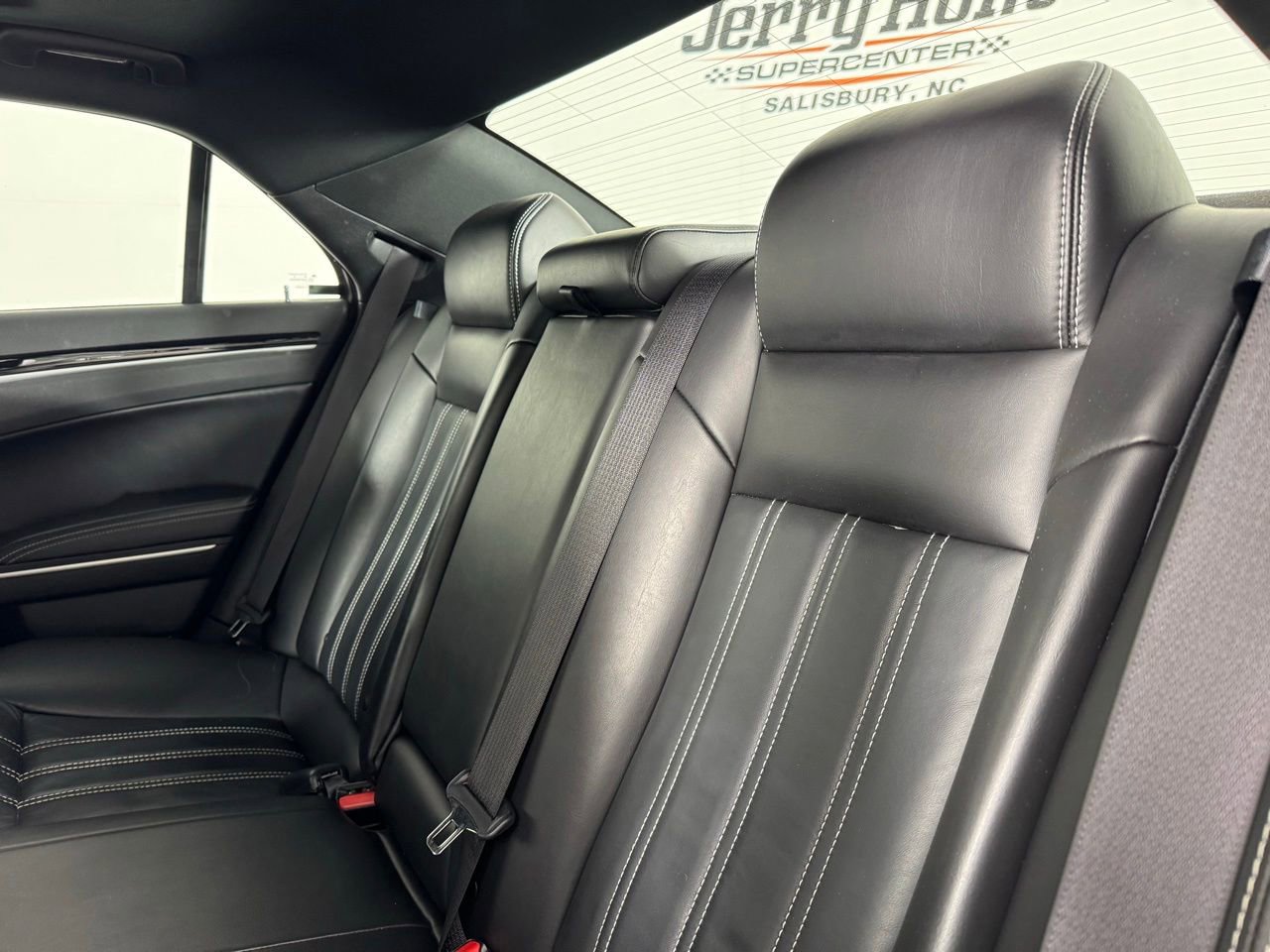 Used 2023 Chrysler 300 S RWD image 28