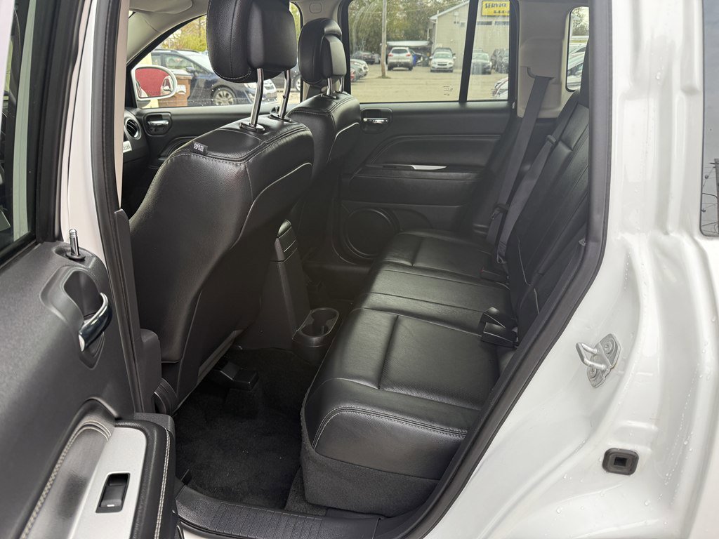 Used 2017 Jeep Compass High Altitude image 14