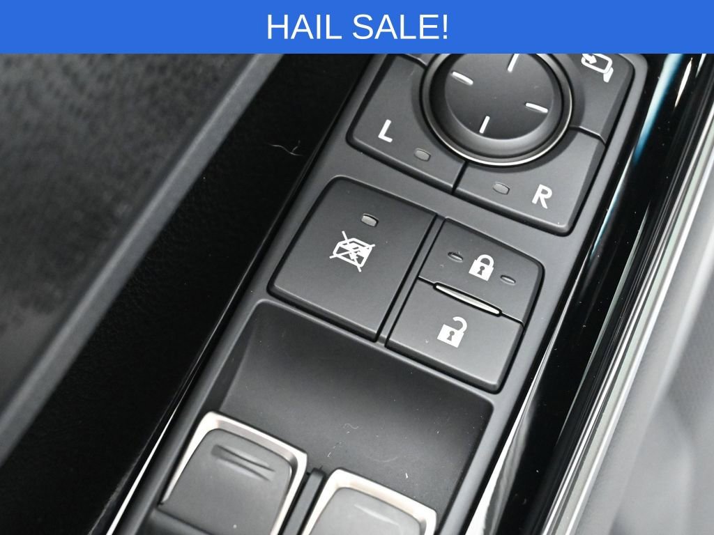 Used 2026 Lexus LX 600 F Sport image 13