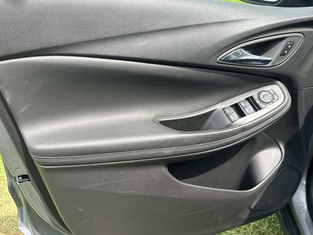 Used 2025 Buick Encore GX Preferred FWD image 19