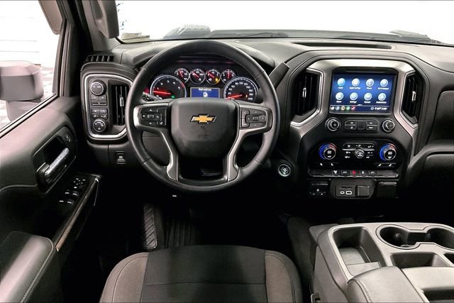 Used 2020 Chevrolet Silverado 2500 LT w/ Convenience Package image 5