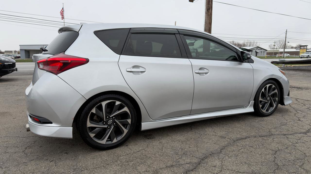 Used 2016 Scion iM image 12