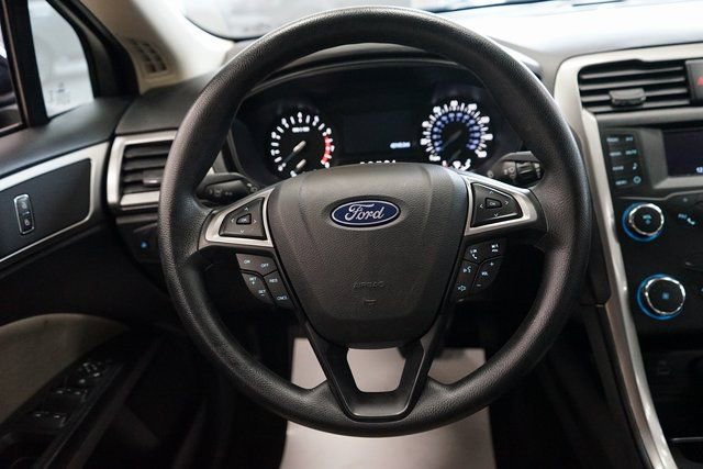 Used 2019 Ford Fusion S image 25